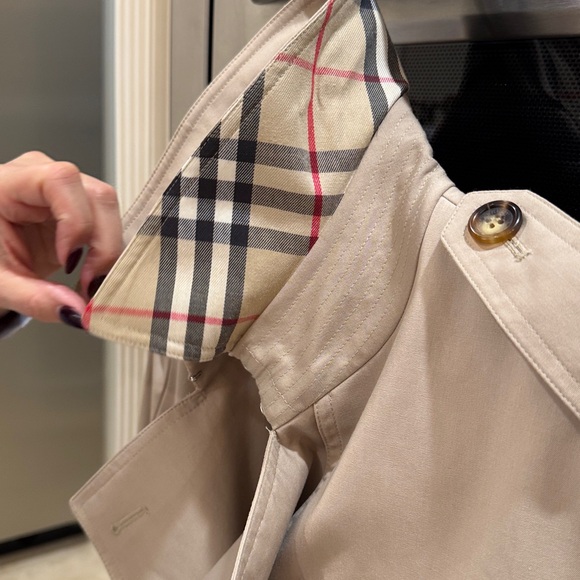 Burberry Kensington Double Breasted Trench Coat Vintage 2006 - Picture 2 of 15